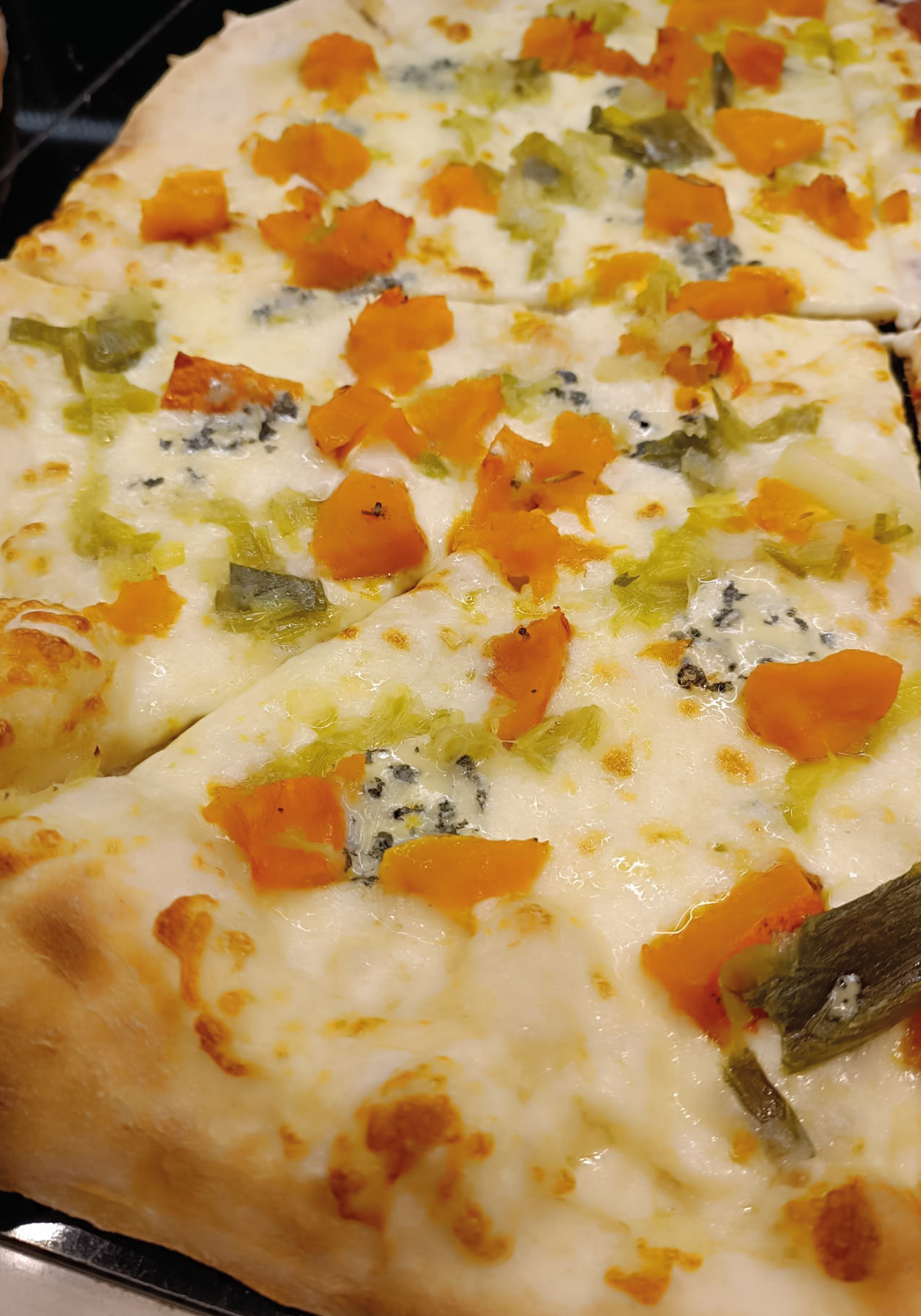 pizza con zucca e porro